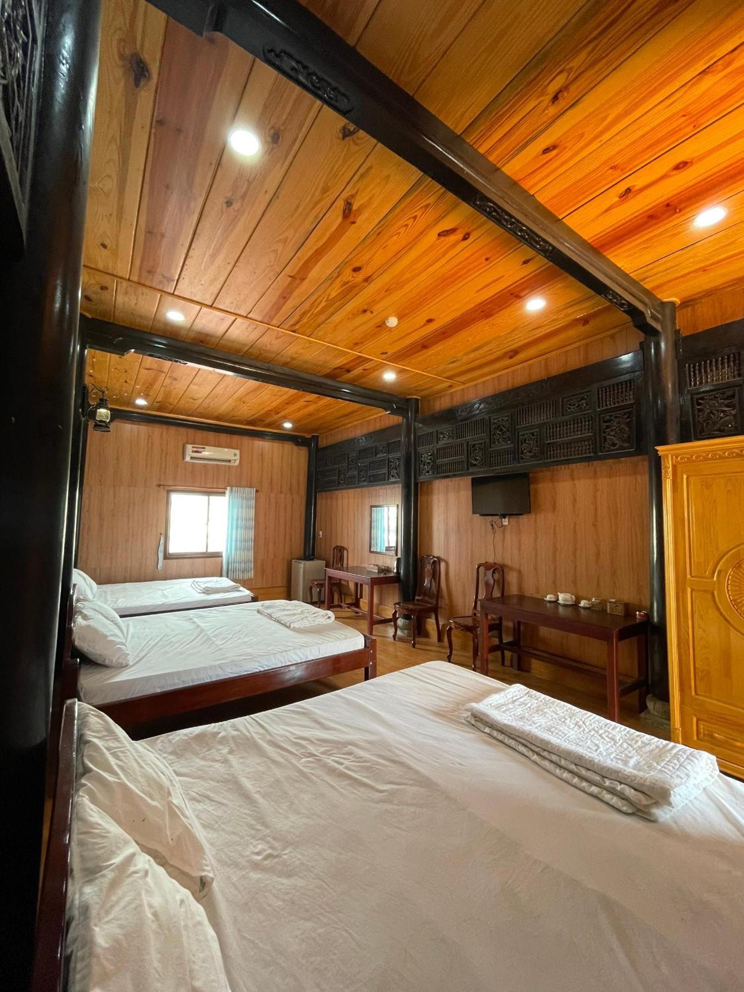 Khach San Huong Xua Hotel Hà Tiên Kültér fotó